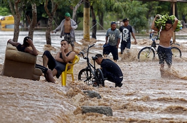 Iota deja al menos 38 muertos en Centroamérica
