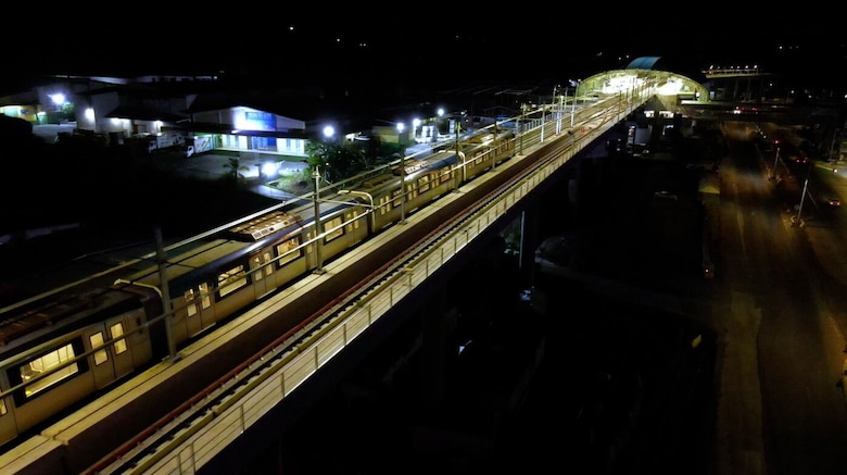 Comienzan pruebas de trenes en la nueva extensión de la línea 1 del Metro hacia Villa Zaíta