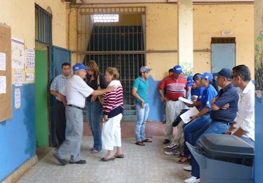 Con normalidad se desarrollan las primarias del PRD en Aguadulce