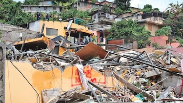 Avanza la entrega de viviendas a damnificados por deslaves en Samaria