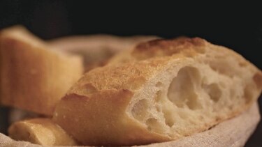 Intentan bajar la sal a la tradicional ‘baguette’