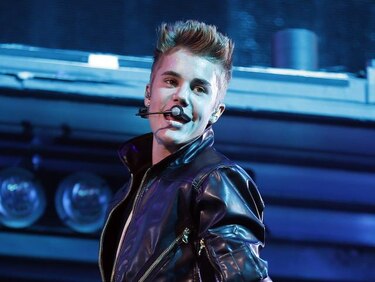 Justin Bieber se disculpa con Bill Clinton