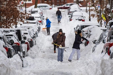 Qué es el vórtice polar, el principal detonante de la mayor tormenta de nieve que azota a Estados Unidos en décadas
