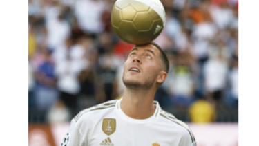 Presentan a Eden Hazard ante 50 mil fanáticos