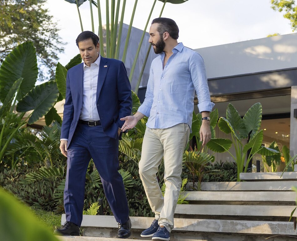 Bukele acepta recibir a migrantes que cometan crímenes en Estados Unidos