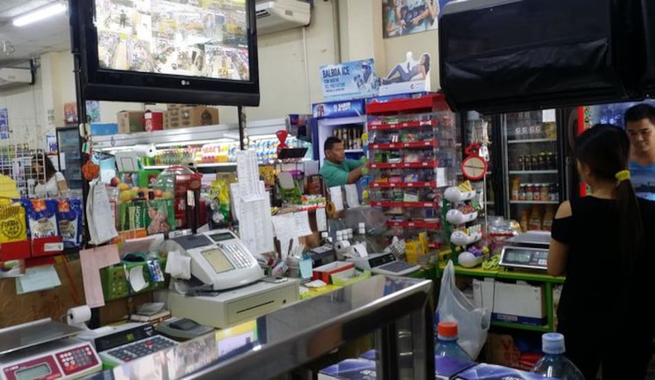 Abarroterías superan a los supermercados