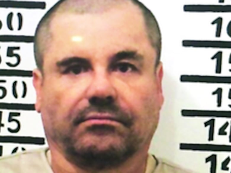 México reconstruye fuga y detención de El Chapo en épico video