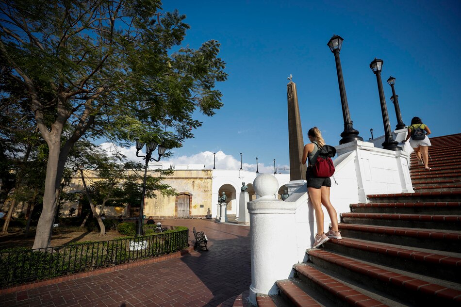 Contribución del turismo a la economía mundial superará este año en 7.5% los aportes previos a la pandemia