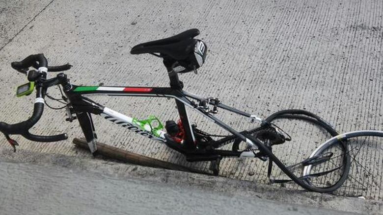 Muere ciclista panameña al ser atropellada
