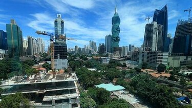 FMI asiste a Panamá para salir de lista gris de blanqueo de capitales del GAFI