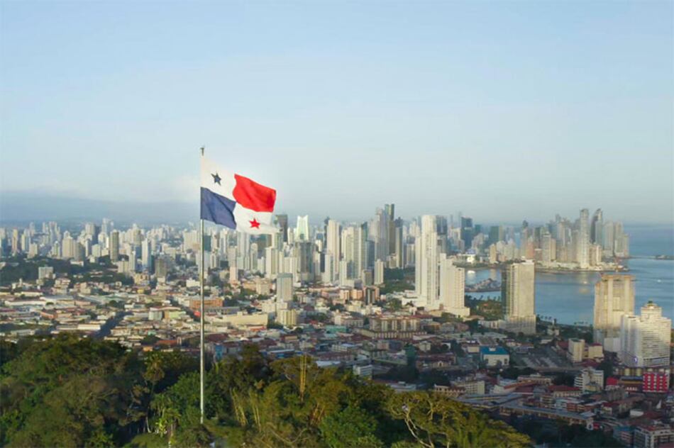 Grupo académico lanza revista ‘Hacia una Nueva República’