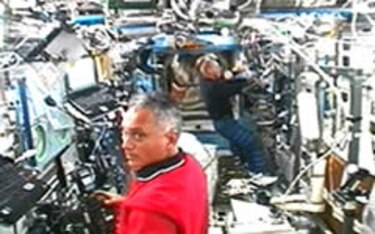 Se preparan para abandonar Estación Espacial