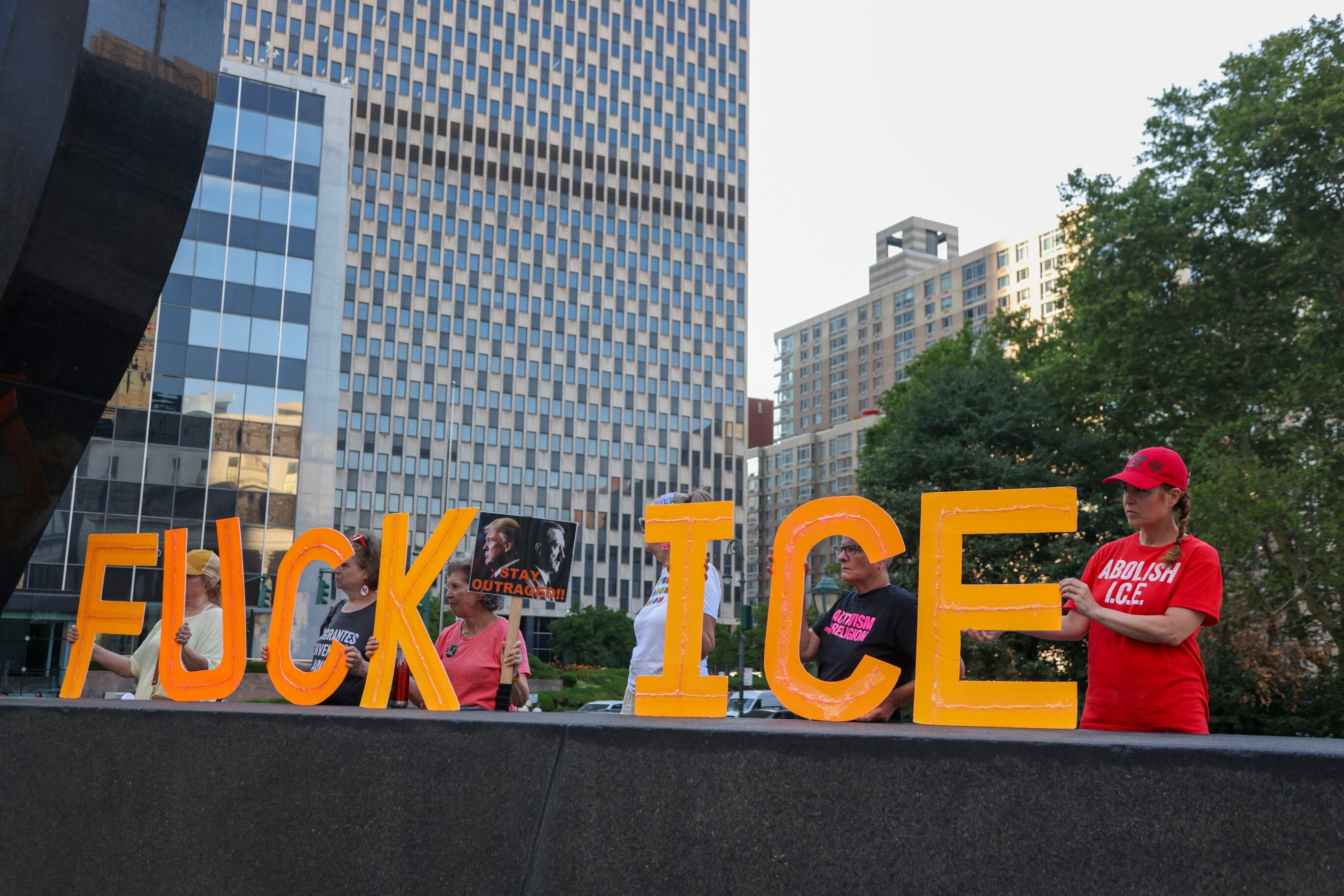 Amnistía Internacional llama a eliminar el ICE por abusos migratorios en EE.UU.