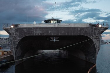 Llega a Colón buque de la marina de Estados Unidos para dar atención médica y social
