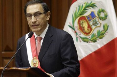 Martín Vizcarra destituye a ministro de Justicia por audios