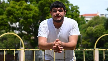 ‘No me silenciarán’: el joven francés que lucha contra el narcotráfico en Marsella y cuyos dos hermanos fueron asesinados