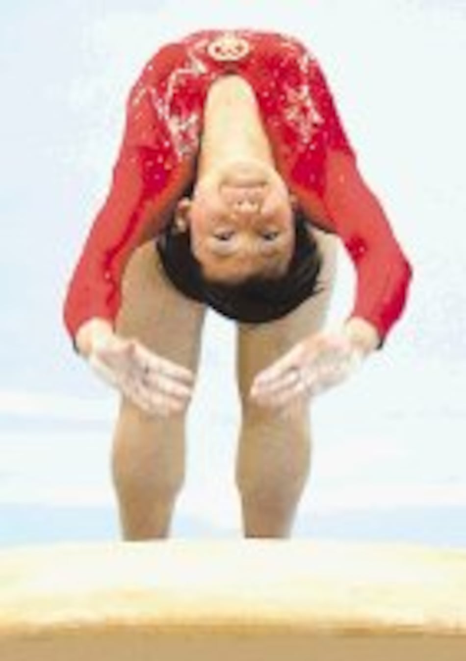 Gimnasia implanta vídeo en Mundial