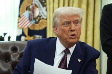 Trump llama ‘dictador’ a Zelenski y le avisa que si no actúa ‘rápido’ su país desaparecerá