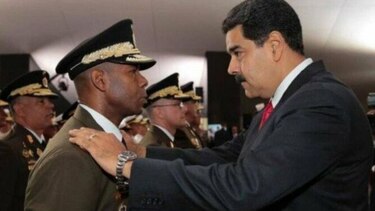 Expulsan a 55 militares implicados en alzamiento de Juan Guaidó