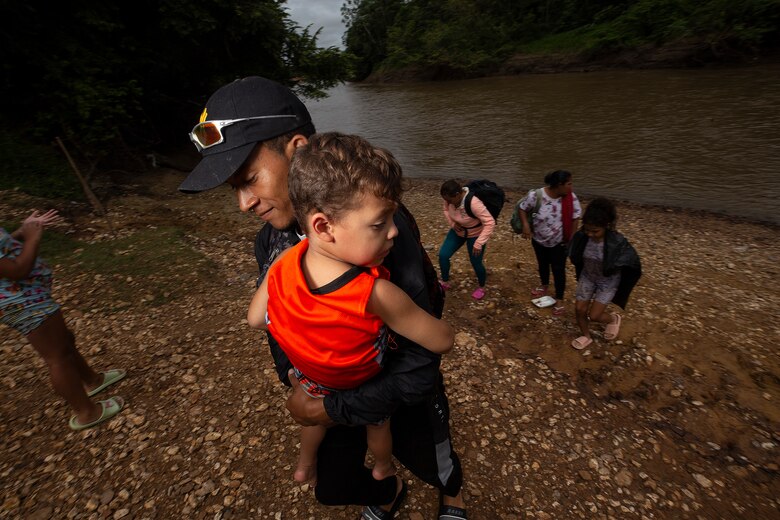 Tapón del Darién: 302 mil migrantes desafiaron la selva este año