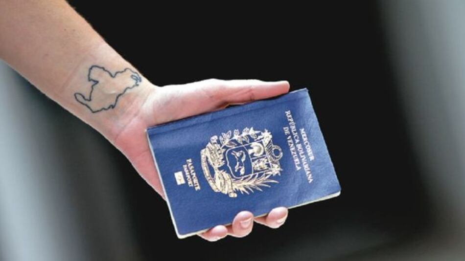Venezolanos podrán usar pasaportes vencidos