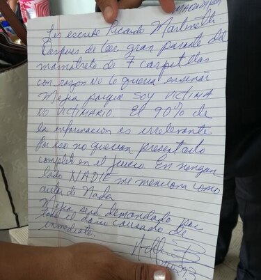 'Es un mamotreto... Soy víctima, no victimario', opina Martinelli después de leer las carpetillas confidenciales