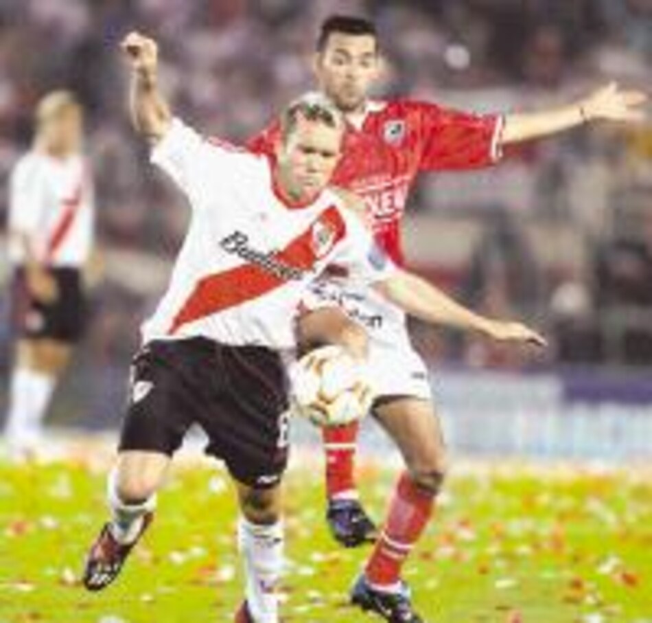 Cienciano empata 3-3 como visitante ante River