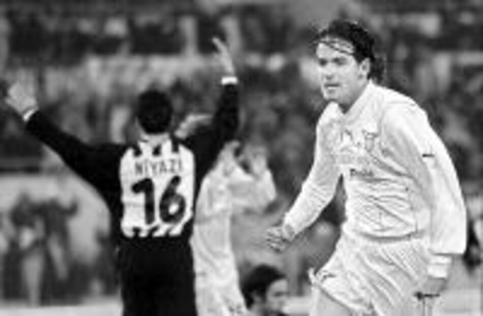 Málaga, Panathinaikos y Lazio toman ventaja