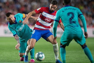 El Barcelona naufraga en Granada y el Atlético encalla contra el Celta