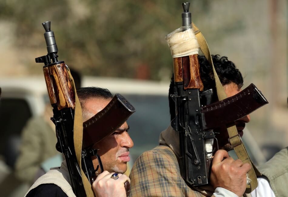 Hutíes amenazan con atacar buques de Estados Unidos si este se involucra en guerra contra Irán