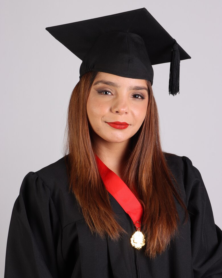 La Universidad de Panamá presenta a los graduados de su Facultad de Derecho y Ciencias Políticas