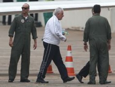 Exbanquero acusado de corrupción llega a Brasil extraditado desde Italia