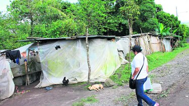 Miles esperan por una vivienda en Chiriquí