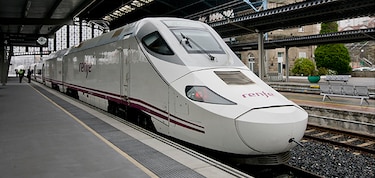 Renfe evaluará diseño del futuro puente sobre el Canal para el tren Panamá-David