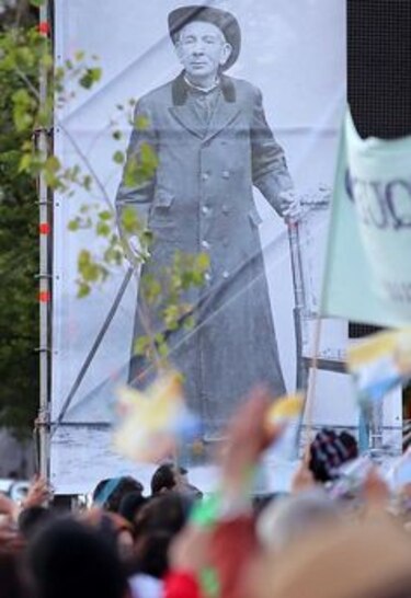 Papa Francisco proclama siete nuevos santos; dos son latinoamericanos