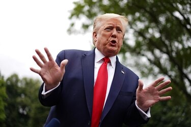 Trump prohíbe la entrada a EU de extranjeros que hayan estado en Brasil