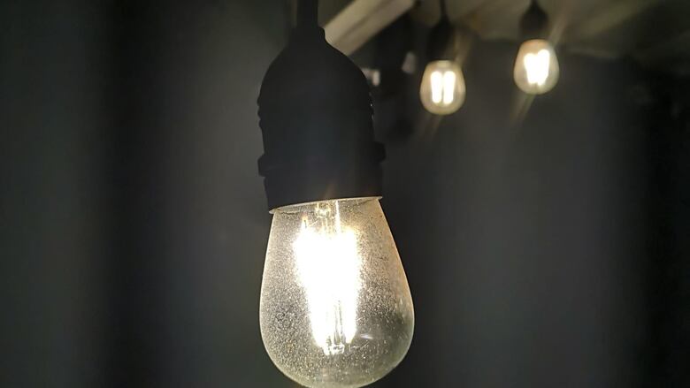 Contratación de energía es clave para estabilizar precio de la tarifa eléctrica al consumidor