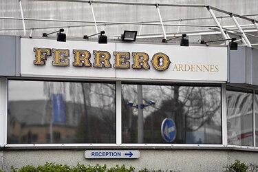Cerrada en Bélgica fábrica de Kinder por salmonela y Ferrero ‘reconoce fallos internos’