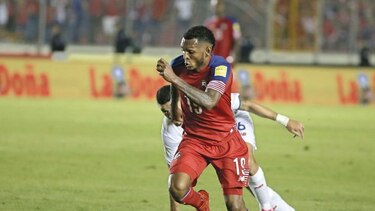 Gary Stempel da lista para juego contra Ecuador