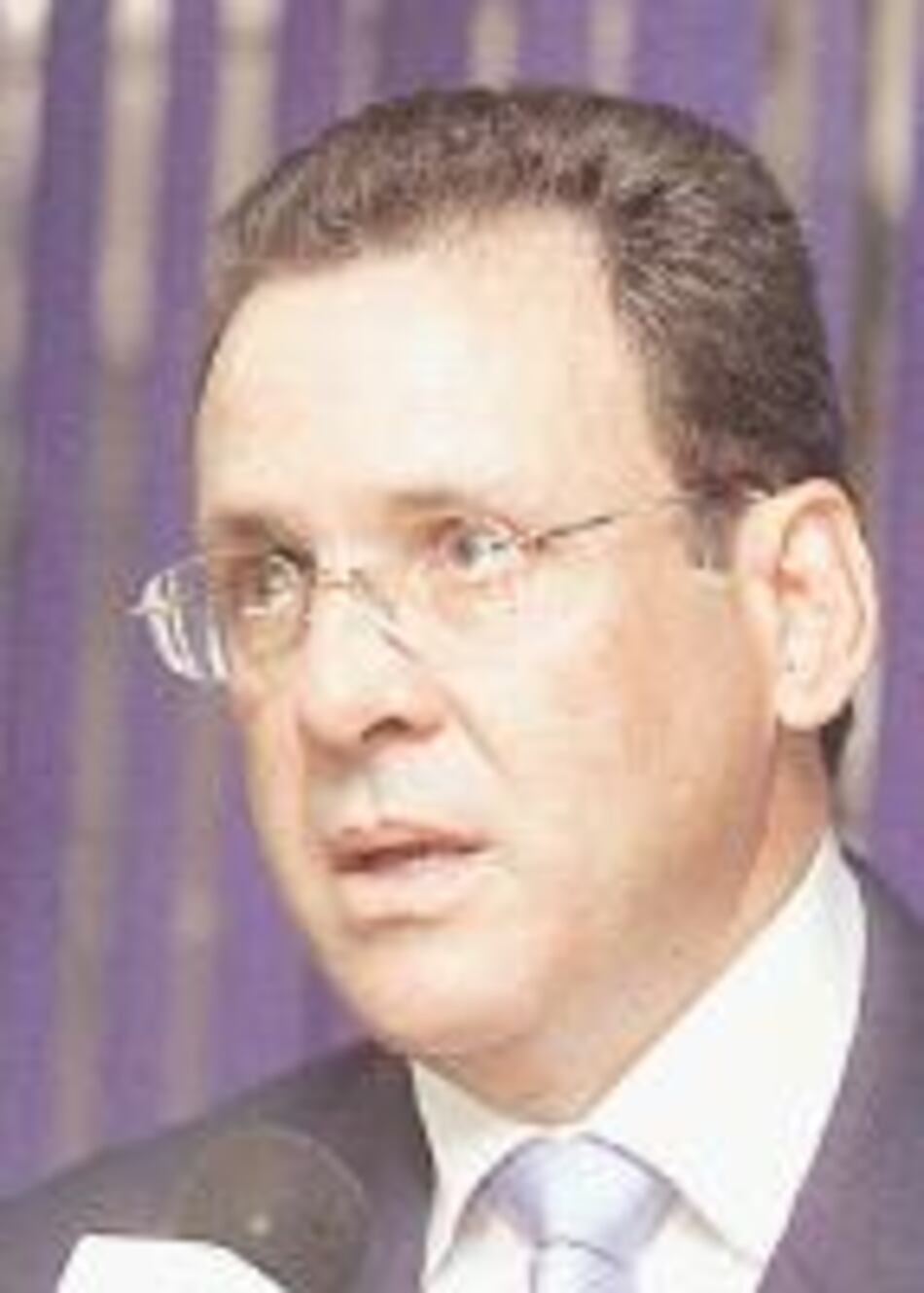 PRD no quiere a Gómez en el Ente