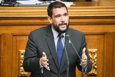 La oposición venezolana deja sin efecto embajadas paralelas en el extranjero