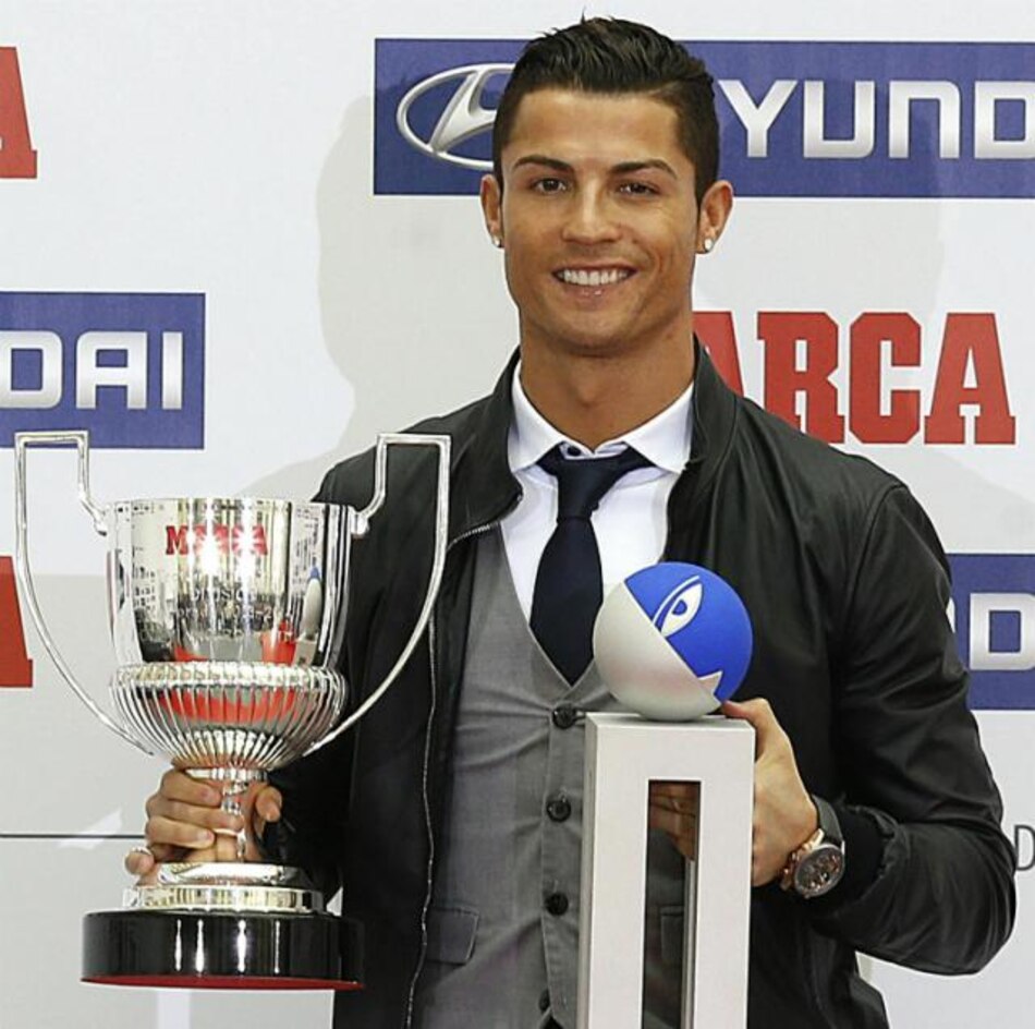 Cristiano Ronaldo evoca la memoria de Di Stefano al recibir premio de mejor jugador