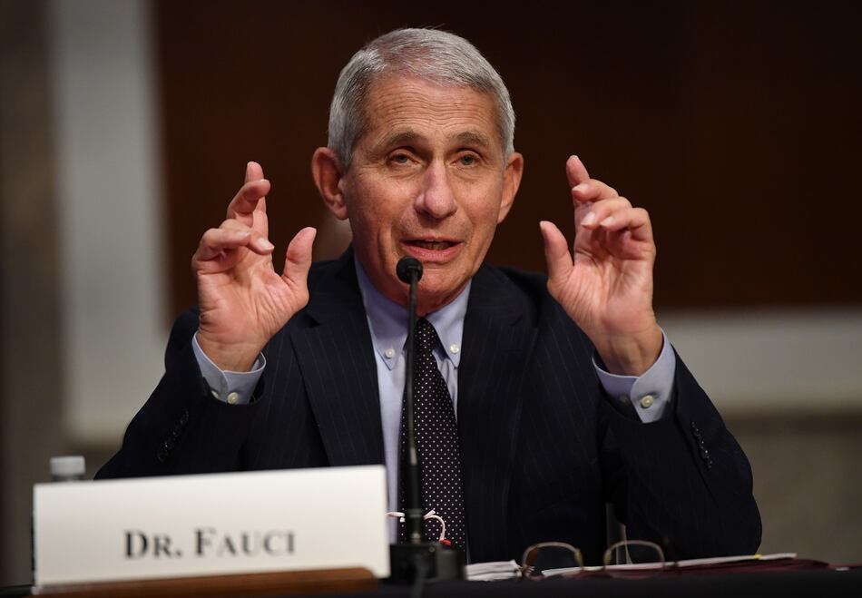 Resultados de la vacuna de Moderna son ‘increíblemente impresionantes’, dice Anthony Fauci