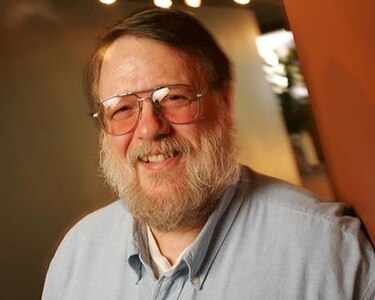 Muere Ray Tomlinson, el inventor del correo electrónico