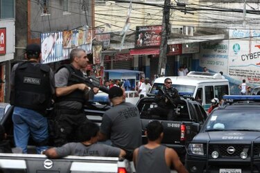 Pistoleros encapuchados asesinan a seis personas en Sao Paulo