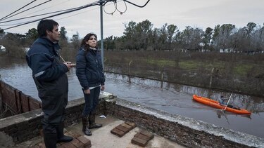 Temporal que afecta a Buenos Aires es usado por los políticos para atacar a Daniel Scioli