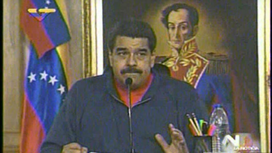 Cúpula del partido oficialista de Venezuela PSUV pone sus cargos a la orden
