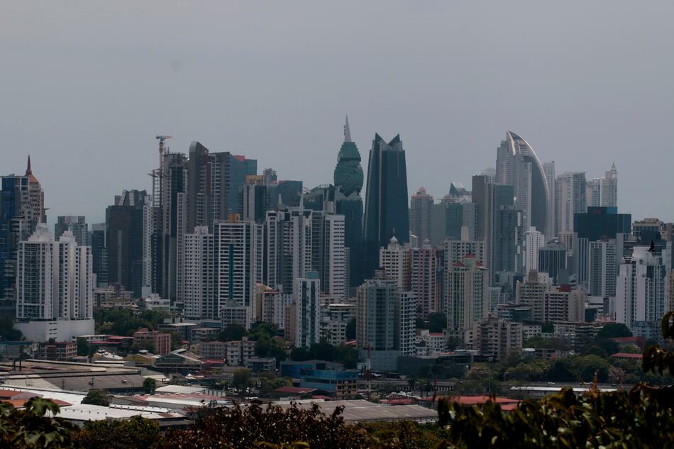 ¿Reglas iguales para todos?; empresas versus ciudadanos