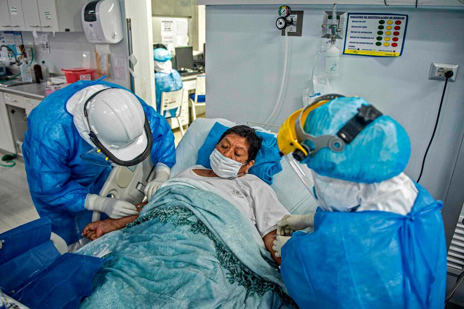 Perú supera los 300 mil casos de coronavirus