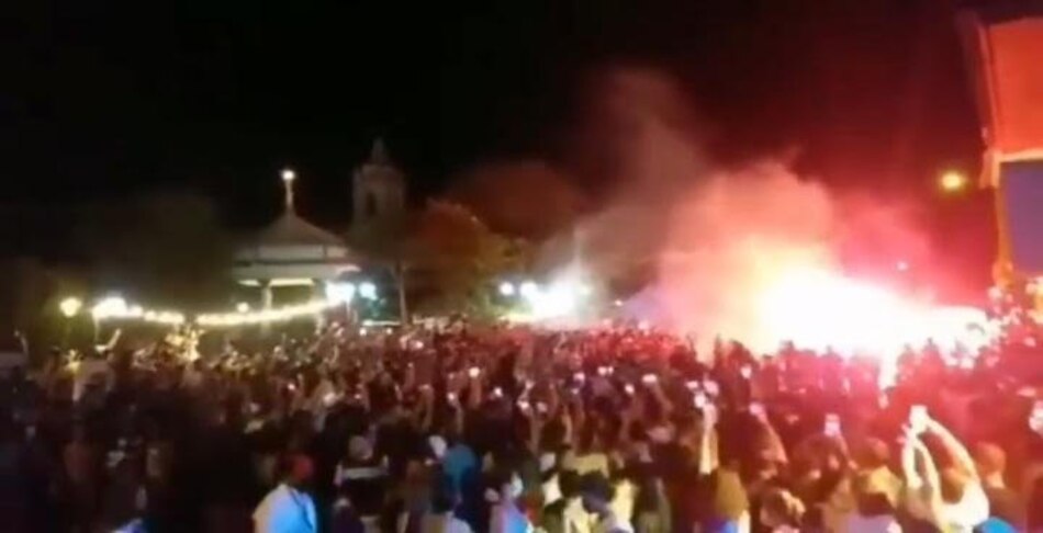 Cerca de mil 500 personas se reunieron en el parque Unión de Chitré; alcalde dice que se respetaron las normas de bioseguridad